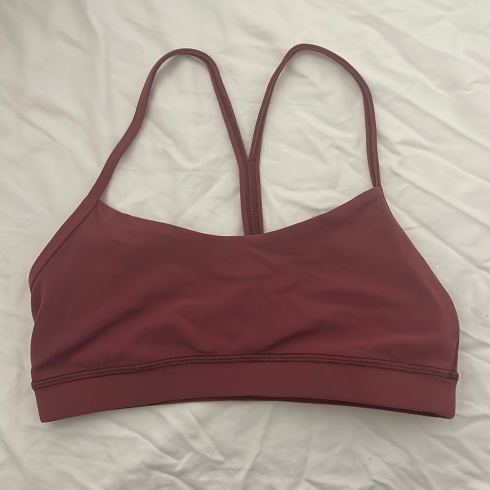 Lululemon sports bra